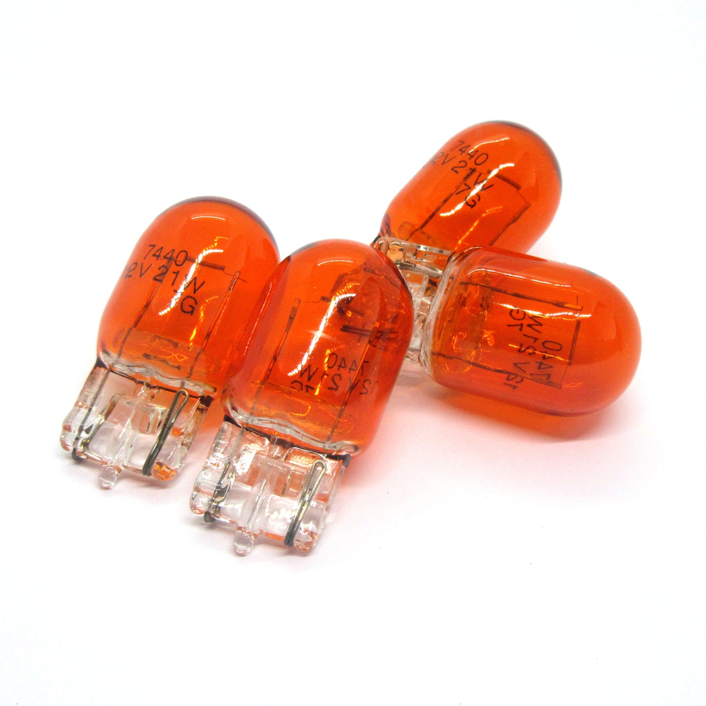 M532A - T20 - Wedge Globe Amber