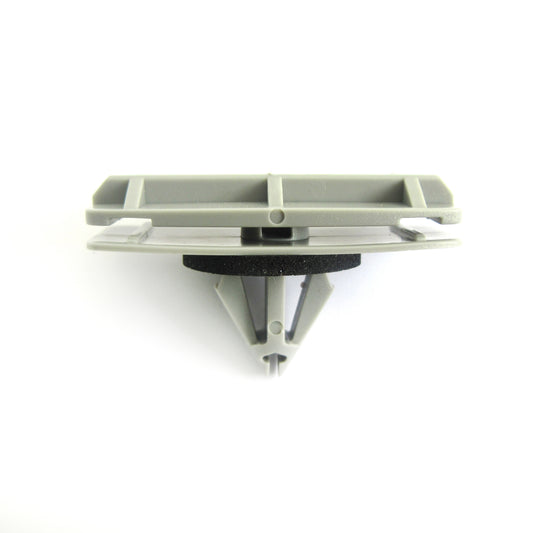 Guard / Flare Clip - Jeep, Chrysler