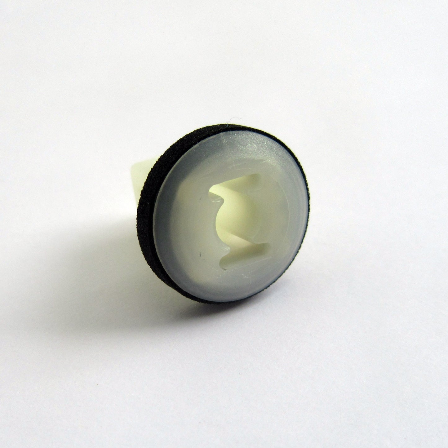 Licence Plate Mounting Grommet - Tesla