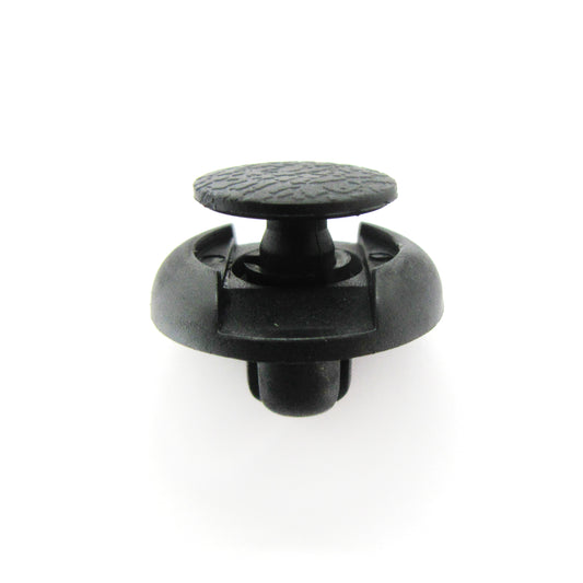 Push-Type Retainer - Toyota Landcruiser