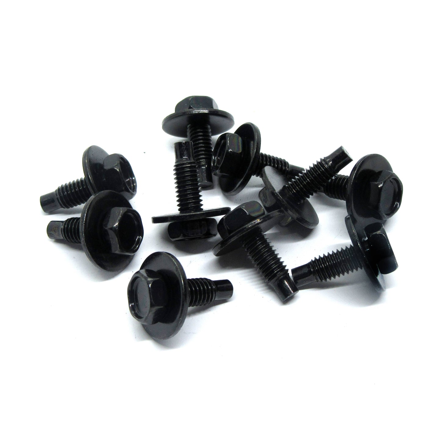 M6 x 18  SW B